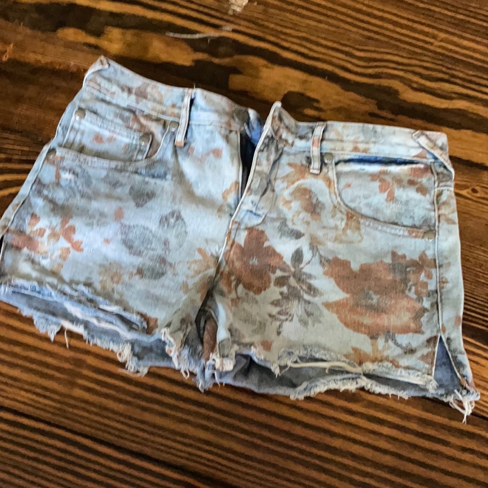 Free people short, high waisted